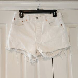 Levis 501 cutoff Jean shorts